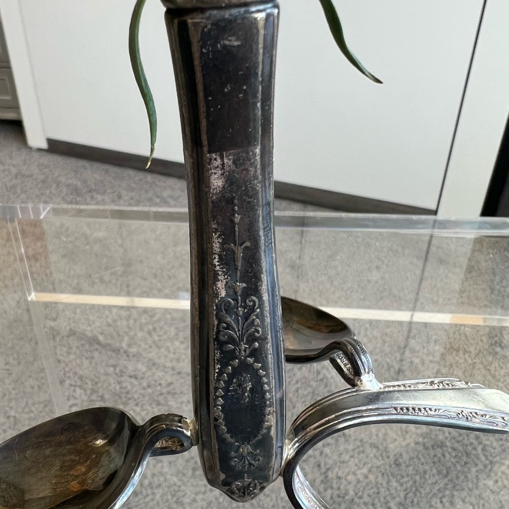Antique silver ware bud vase - Picture 8 of 9